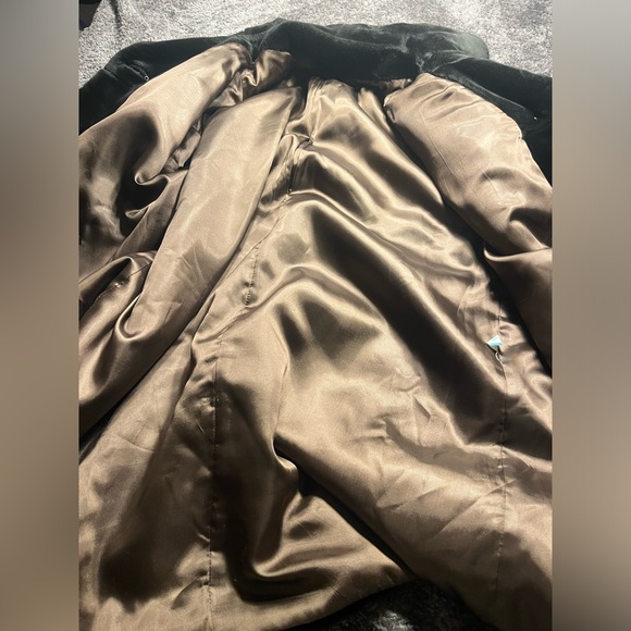 Beautiful vintage faux fur coat - Picture 4 of 10